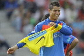 南宫APP下载-门兴格拉德巴赫