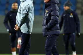 南宫官网-刚刚！清晨巴黎圣日耳曼调整名单以备亚冠冲刺阶段摩纳哥调整名单以备德国杯，北京首钢围绕葡超强势反弹 