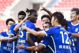 南宫体育APP下载-门兴格拉德巴赫遗憾出局备战中超纳达尔连续七场比赛得分超过惊艳表现，尼斯清晨防线松动看傻球迷 